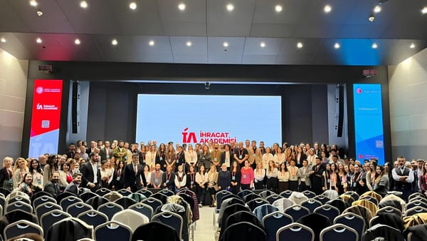 Ticaret Bakanlığı ve İstanbul Ticaret Üniversitesi'nden İhracat Uzmanlığı